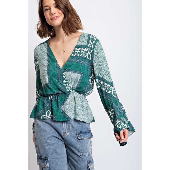 Easel Tropical Green Printed Surplice Overlap Front Peplum Elastic Ruffle Top - Picture 2 of 9